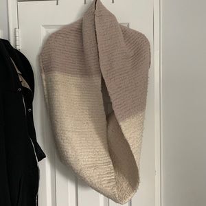 Urban outfitters color block circle scarf